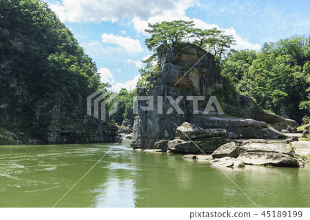 江原道Che原郡漢灘河高世榮 江原道Che原郡漢灘河高世榮 45189199