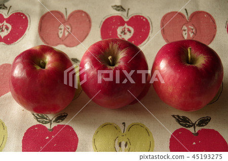 Apple Jonathan Apple Jonathan 45193275