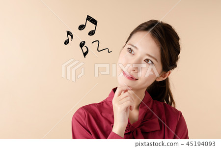 欣喜的女人 欣喜的女人 45194093