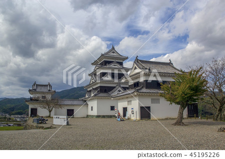 Ozu castle 45195226