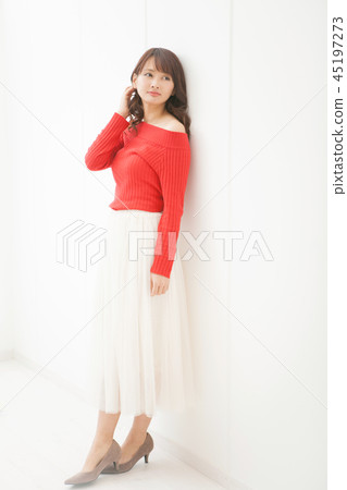 Women's fashion Women's fashion 45197273