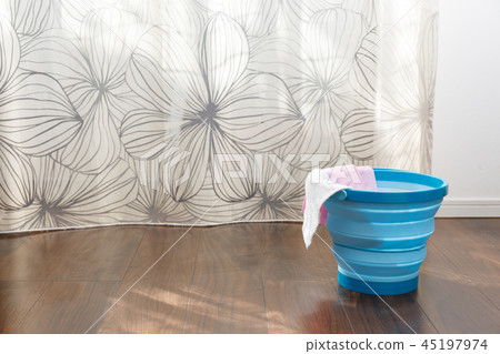 Housekeeping Cleaning tools Buckets and rags 45197974