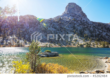Lake in Sierra Nevada 45202464