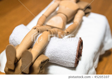 Floor slippage, contracture prevention image Floor slippage, contracture prevention image 45205107