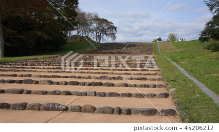 塔加城堡遺址 45206212