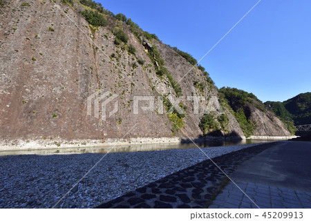 The Monza River's Monolith (Wakayama Pref. 45209913