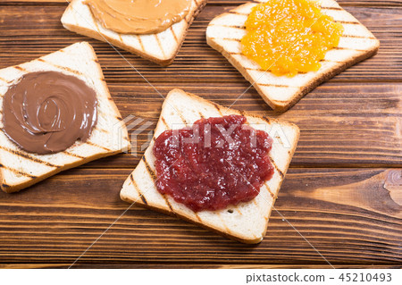 Mix of butter sandwich 45210493