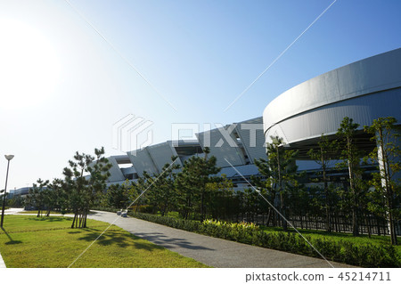 Toyosu-gururi Park to Toyosu Market 45214711