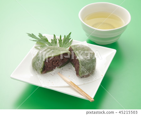 Mugwort rice cake Mugwort rice cake 45215503