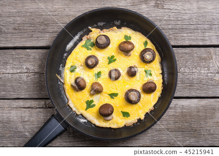 Omelette with mushroom Omelette with mushroom 45215941