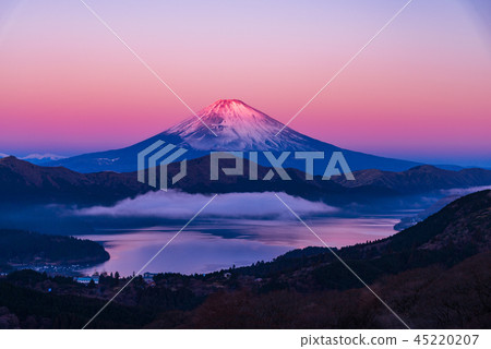 從Hakone Okan看，2018年元旦的富士山 45220207