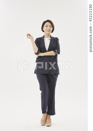 Business woman 45223190