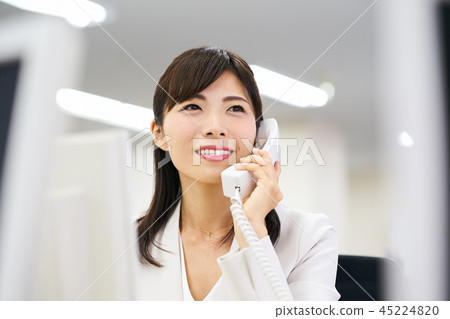 女性電話 45224820