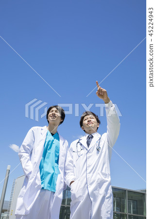 Medical team doctor doctor empty back 45224943