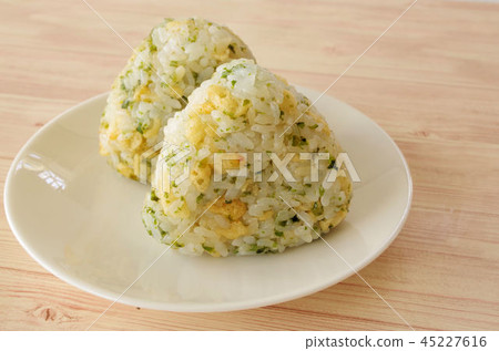 Devil's rice ball 45227616