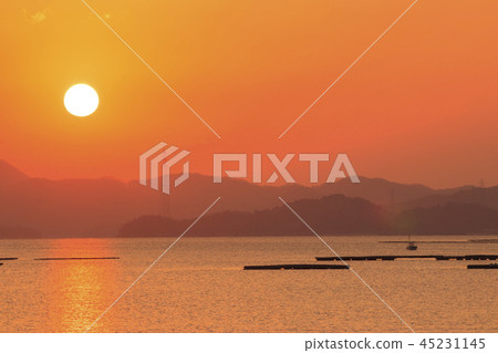 Sunrise in Setouchi Sunrise in Setouchi 45231145