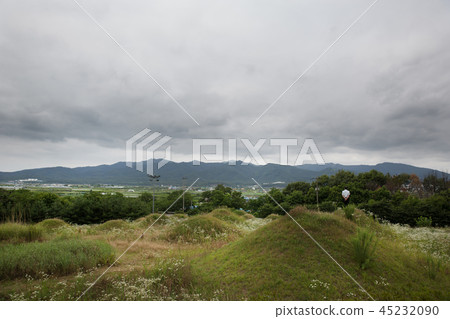 Shin Sang-ri Tombstone Shin Sang-ri Tombstone 45232090