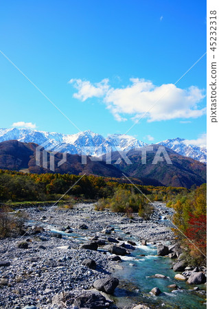 Hakuba Sandan Autumn leaves From Hakuba Ohashi Hakuba-mura, Kitaazumi-gun Hakuba Sandan Autumn leaves From Hakuba Ohashi Hakuba-mura, Kitaazumi-gun 45232318