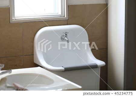 Washroom Washroom 45234775