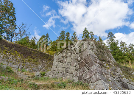 Iwamura Castle 168 45235623