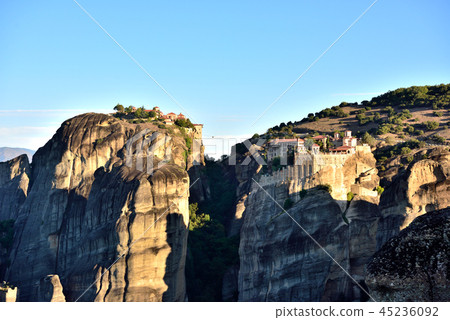 Meteora's monastery 5 45236092