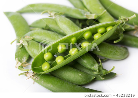 a green pea 45238219