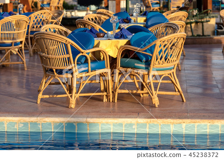 Poolside Set Dining Table with Wicker Chairs Poolside Set Dining Table with Wicker Chairs 45238372