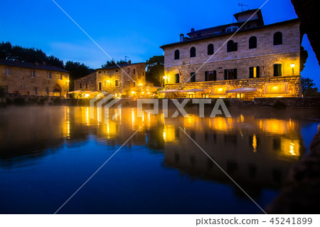 Ancient thermal bath in Bagno Vignoni, Italy 45241899