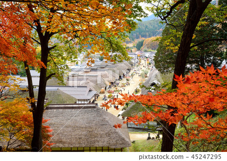 大內客棧在秋天 45247295