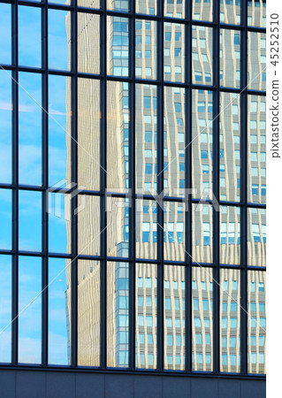 glass window of modern skyscraper glass window of modern skyscraper 45252510