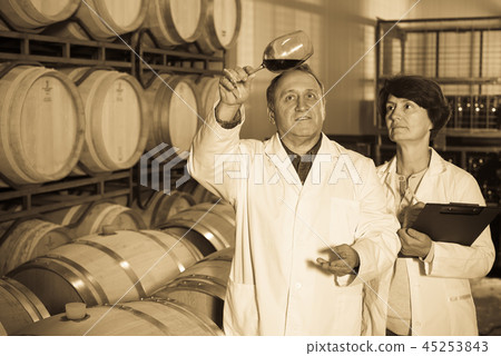 Wine maker with wineglass Wine maker with wineglass 45253843