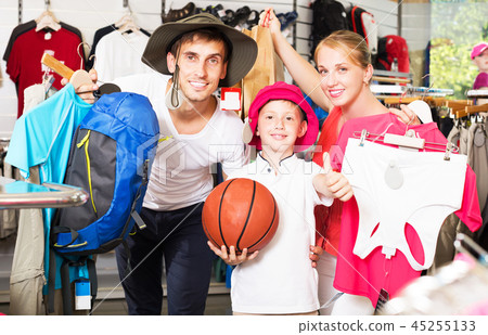 Family picking various items 45255133