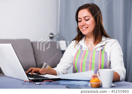 Housewife searching for recipes 45255903