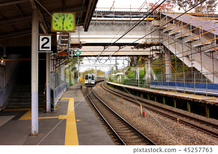 Matsumoto line train (2) which left Chuo Main Line Nagasaka Station Matsumoto line train (2) which left Chuo Main Line Nagasaka Station 45257763