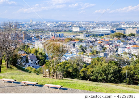 Cityscape (autumn) 45258085