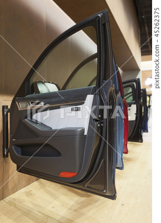 Doors, Cars, Starfield Hanam, Hanam-si, Gyeonggi-do 45262375