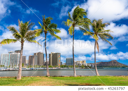 <<夏威夷>>來自Diamond Head和Waikiki Magic Island 45263797