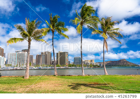 <<夏威夷>>來自Diamond Head和Waikiki Magic Island 45263799