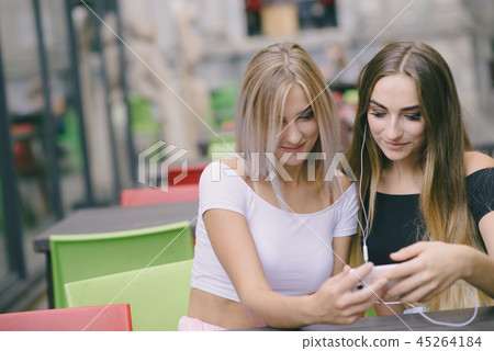 girls in cafe girls in cafe 45264184