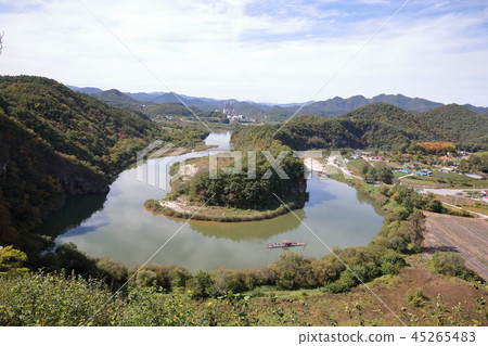 Seonam, Yeongwol, Gangwon, and the Korean peninsula 45265483