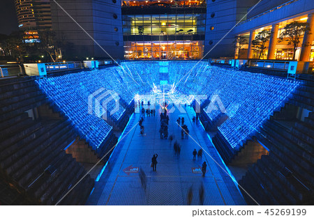 [Yokohama] Dock yard garden of the Christmas season (National Important Cultural Property "Old Yokohama Funada Co., Ltd. Second Funeral") 45269199