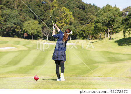 Female golfer tee shot play image image material Female golfer tee shot play image image material 45272272