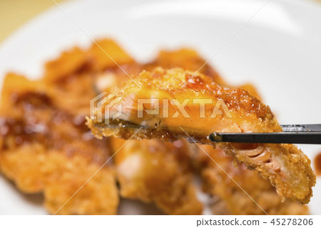 美味的三文魚炒 美味的三文魚炒 45278206