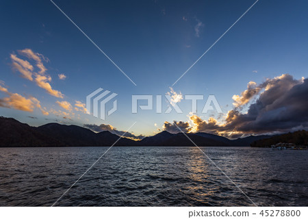 Lake Chuzenji in the evening 45278800