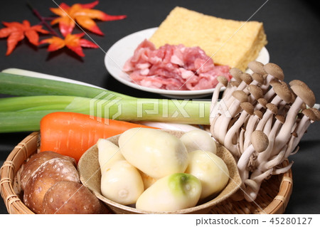煮熟的成分 煮熟的成分 45280127