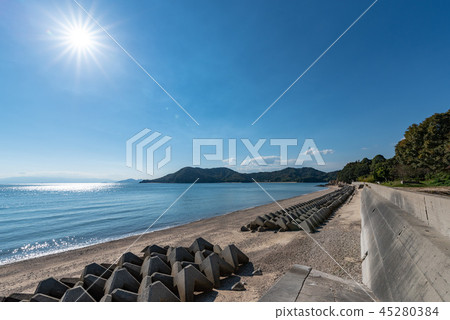 Coast of the Seto Inland Sea (Yugaki Island) Coast of the Seto Inland Sea (Yugaki Island) 45280384