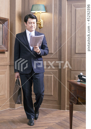 Businessman, Business, CEO, President, Representative, Office, Office, Office, Company 45292896