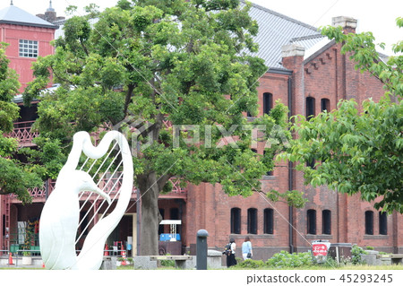 Red brick warehouse and monuments Red brick warehouse and monuments 45293245