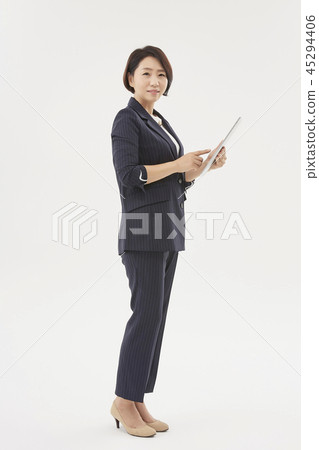 Business woman 45294406