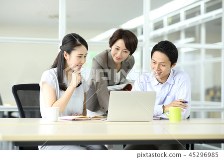 Business scene 45296985